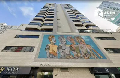 Aluguel anual: apartamento mobiliado 3 quartos e 2 vagas no centro de balneário camboriú.