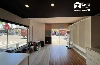 Aluguel anual: sala comercial 30m² na terceira avenida em balneário camboriú.