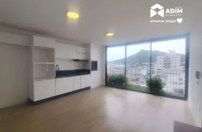 Aluguel anual: apartamento novo de 2 quartos no centro em balneário camboriú