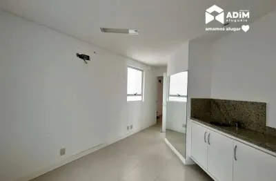 Aluguel Anual: Sala comercial em centro médico no Bairro Pioneiros - Balneário Camboriú