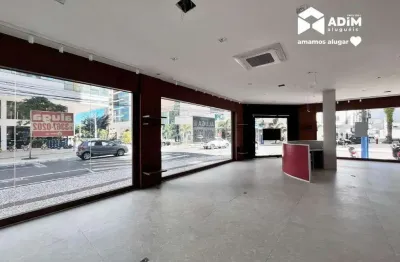 Aluguel Anual: Sala comercial reformada na Avenida Brasil com 257 metros - Balneário Camboriú