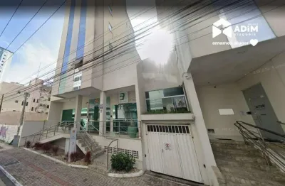 Aluguel anual: sala comercial em centro médico no bairro pioneiros - balneário camboriú