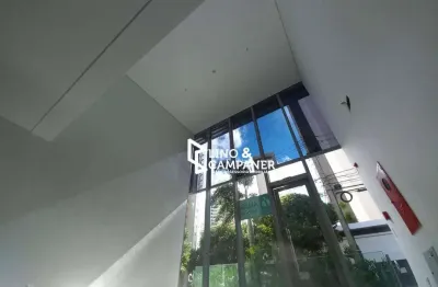 Destaque Seu Negócio em um Endereço Nobre: Loja no Atsushi Tower