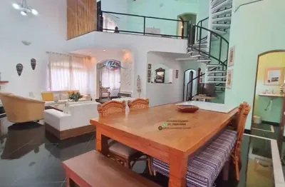Casa de luxo para locação em jundiaí-sp, bairro traviú: 5 quartos, 4 suítes, 5 salas, 2 banheiros, 17 vagas de garagem!