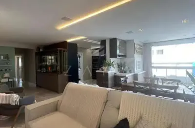 Apartamento com 3 quartos à venda na Rua 302, 68, Meia Praia, Itapema