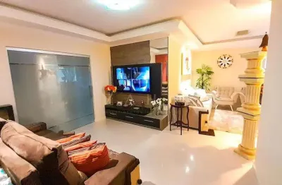 Apartamento com 4 quartos à venda na Rua 246, 94, Meia Praia, Itapema