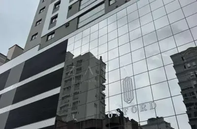 Apartamento com 3 quartos à venda na Rua 280, 374, Meia Praia, Itapema