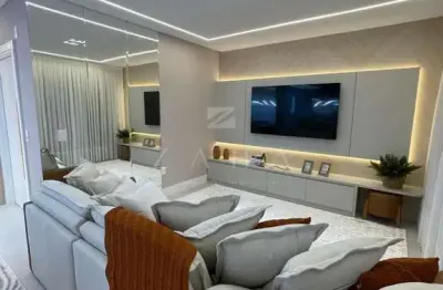 Apartamento com 3 quartos à venda na Rua 207, 348, Meia Praia, Itapema