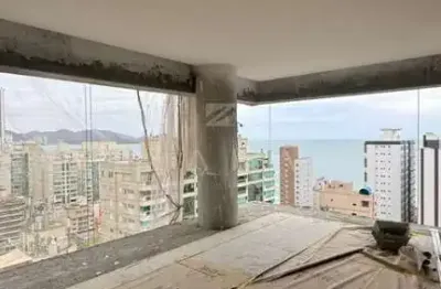 Apartamento com 4 quartos à venda na Rua 295, 210, Meia Praia, Itapema