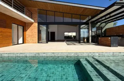 Casa com 4 quartos à venda, 331 m² por r$ 2.990.000 - residencial alvim - juiz de fora/mg