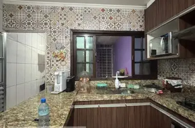 Casa com 2 quartos à venda na Vila Bocaina, Mauá 