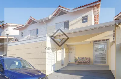 Casa para Venda em Cotia, Jardim Rebelato, 3 dormitórios, 1 suíte, 2 banheiros, 2 vagas