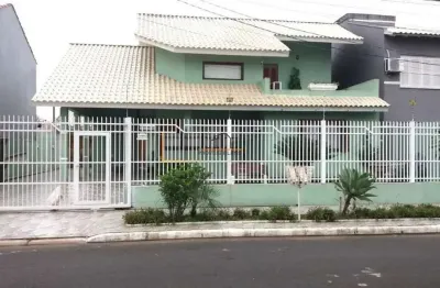 Casa com 3 quartos à venda no Igara, Canoas 