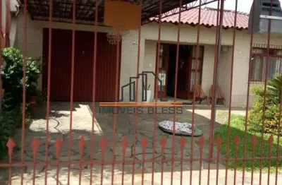 Casa com 2 quartos à venda no Niterói, Canoas 
