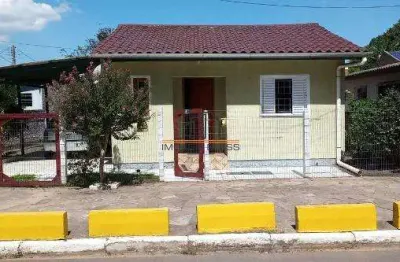 Terreno com 3 casas localizado no bairro piratini/sapucaia do sul