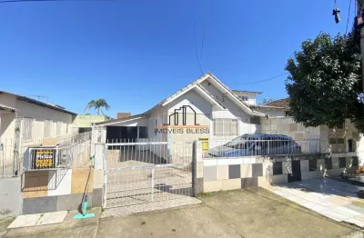 Casa com 7 quartos à venda na Rua Borges de Medeiros, 783, Niterói, Canoas