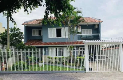 Casa Sobrado para Alugar em Canoas com Salão de Festa e Jardim