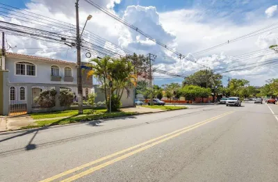 Casa com terreno e edícula no Jardim das Américas! em frente ao hospital Erasto Gaertner