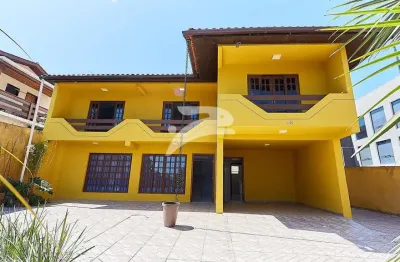 Casa com 4 quartos à venda na rua ulisses kendrick de moraes, 46, portão, curitiba, 278 m2 por r$ 1.100.000