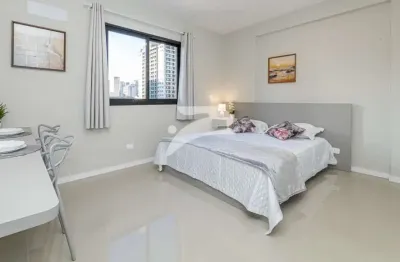 Apartamento com 1 quarto à venda na rua lourenço pinto, 267, centro, curitiba, 22 m2 por r$ 330.955