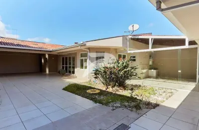 Casa com 3 quartos à venda na rua camilo castelo branco, 357, lindóia, curitiba, 190 m2 por r$ 899.000