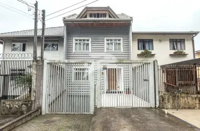 Casa com 3 quartos à venda na rua paulina ader, 571, novo mundo, curitiba, 250 m2 por r$ 780.000