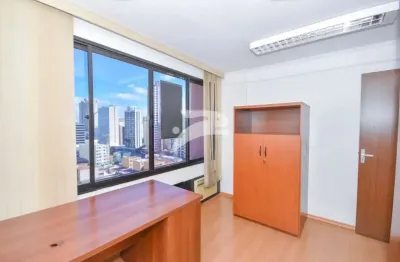 Sala comercial à venda na rua tibagi, 576, centro, curitiba, 45 m2 por r$ 149.000