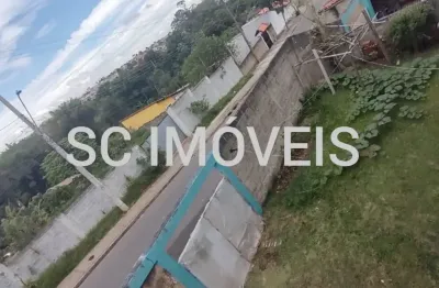 Este sobrado localizado no bairro pousada do vale  r$630.000,00