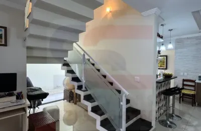 Esta casa é uma excelente opção para quem busca conforto e praticidade em vista verde