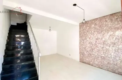 Sobrado vila santo estefano | 2 quartos com cômodo nos fundos | 1 vaga | ótima localização | agende a sua visita