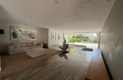 Apartamento luxuoso no jardim paulista, 4 quartos, 2 suítes, lazer completo e próximo a shoppings.