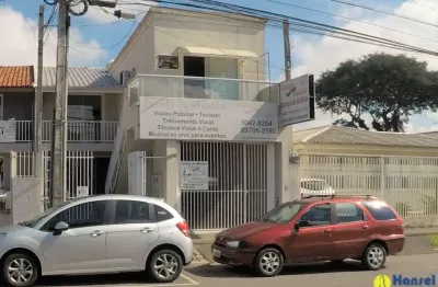 Sobrado com 3 quartos  para alugar, 150.00 m2 por R$3500.00  - Boqueirao - Curitiba/PR