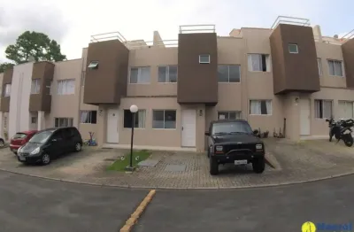 Sobrado com 3 quartos  para alugar, 130.00 m2 por r$3000.00  - xaxim - curitiba/pr