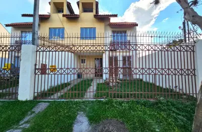 Sobrado com 3 quartos  para alugar, 100.43 m2 por R$3000.00  - Hauer - Curitiba/PR