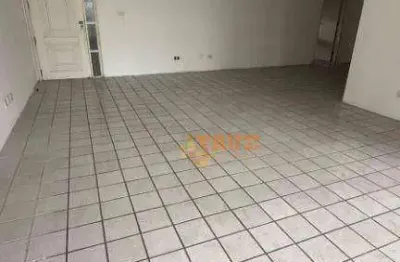 Apartamento com 4 quartos para alugar na Rua General Abreu e Lima, Tamarineira, Recife