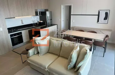 Alugo o parque gamaro apto de 78 m²,2 dormitórios sendo 1 suíte,2 vagas
