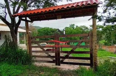 Sítio estilo fazendinha para venda no bairro resplendor/ melo viana em esmeraldas/mg.