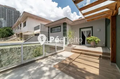 Casa com 3 quartos à venda na Rua Tanquinho, 200, Tatuapé, São Paulo por R$ 2.600.000