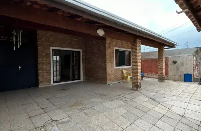 Linda casa com 3 quartos mais edícula oportunidade em caraguatatuba sp