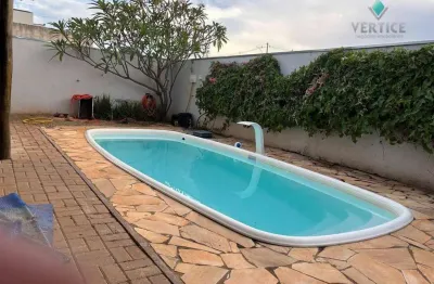 Casa com 3 dormitórios para alugar, 135 m² por r$ 3.430,00/mês - condomínio bella vitta - bady bassitt/sp