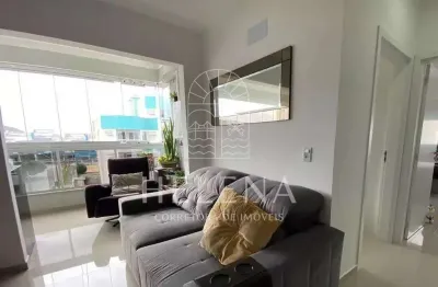 Apartamento alto padrão em ingleses, 200 metros do mar