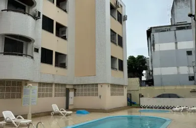 A venda com 2 dormitórios! more ou invista a apenas 100 metros do mar nos ingleses!