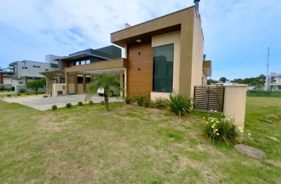 Casa em condomínio fechado com 3 quartos à venda na Avenida Red Park, 980, São João do Rio Vermelho, Florianópolis
