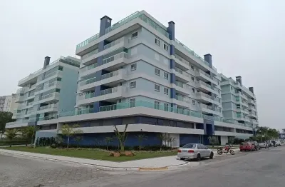 Coberturas de 03 dormitórios, e piscina privativa em caiobá..