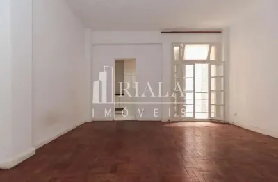 Apartamento com 50 m², 1 quarto  à venda no bairro república.