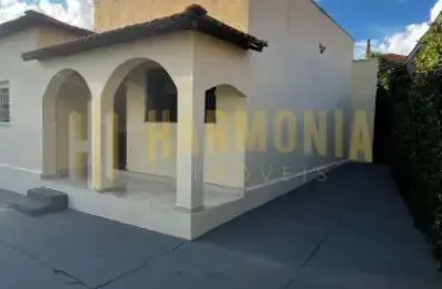 Casa a venda na vila xavier, proxima ao jau e igreja santo antonio.