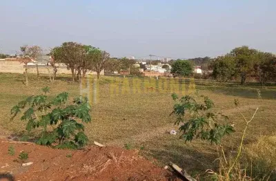 Terreno à venda na Cidade Jardim, Araraquara 