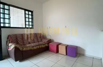 Casa com 2 quartos à venda no Residencial Cambuy, Araraquara 