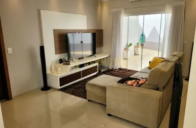 Linda casa terrea a venda proximo ao antigo shopping tropical