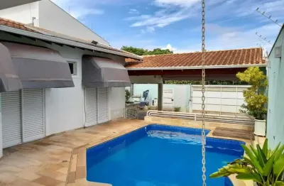 Casa com 3 quartos à venda no Jardim Celiamar, Araraquara 